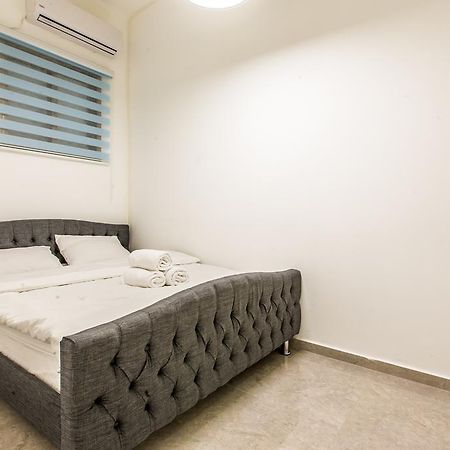 Sunset Beach Apartments 特拉维夫 外观 照片