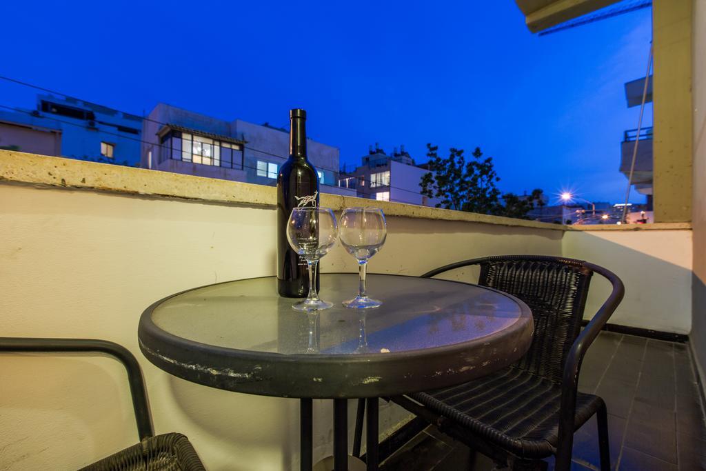 Sunset Beach Apartments 特拉维夫 外观 照片