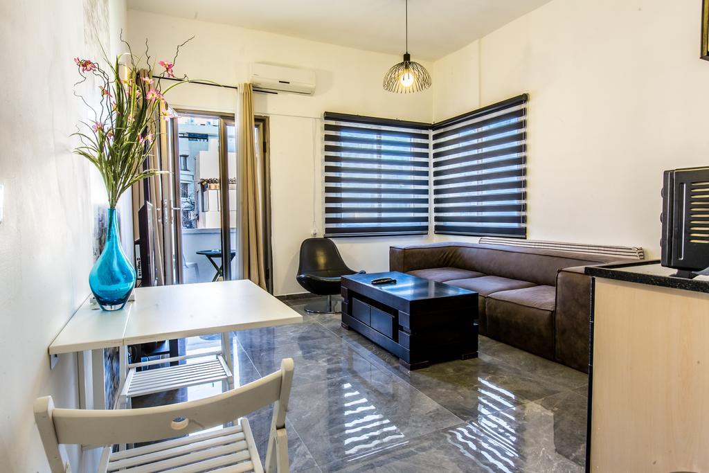 Sunset Beach Apartments 特拉维夫 外观 照片