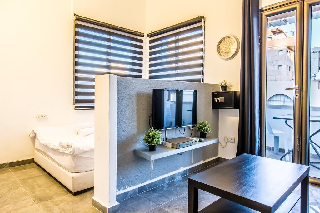 Sunset Beach Apartments 特拉维夫 外观 照片